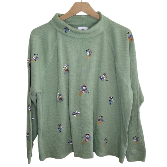 DisneyMickey Mouse & Friends Holiday Homestead Waffle Turtleneck Size XL